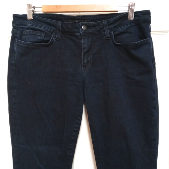 Joe's Jeans Skinny Black Jeans Waist Measures Bigger than 32" - Picture 1 of 11